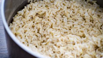 Calorias de una taza de arroz integral cocido